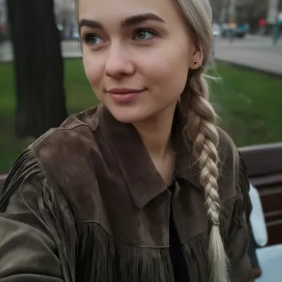 Аня, 28