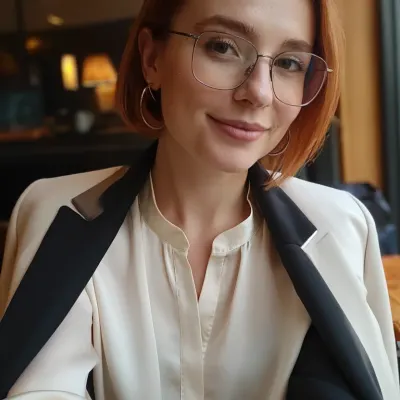 Полина, 24