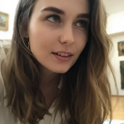 Аня